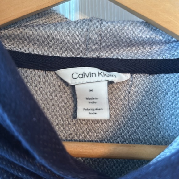 Men’s Calvin  Klein shirt - Picture 4 of 5